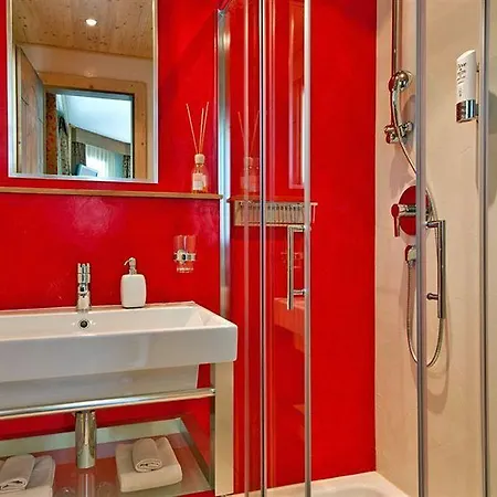 Hotel Station 3*