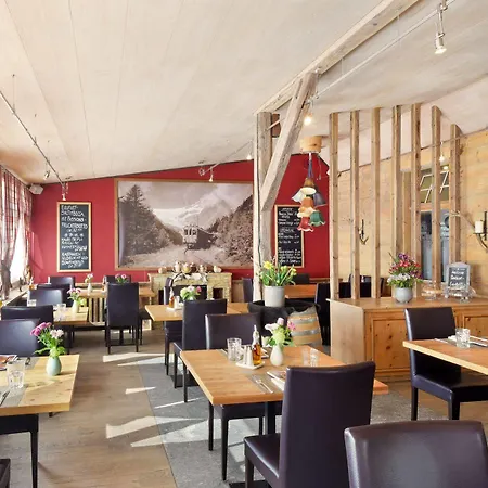 ステーション 3*