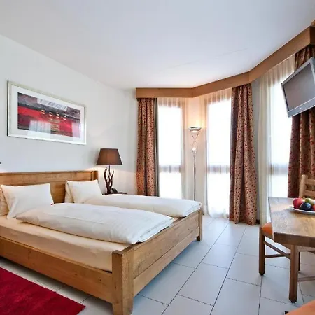Station Hotel