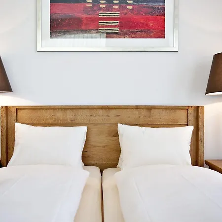 Station Hotel